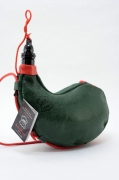 bota_de_vino_caviar_verde_curva_latex